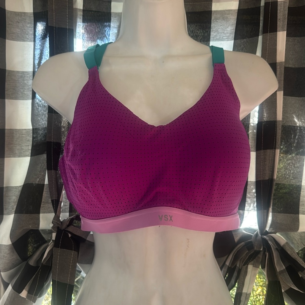 VSX Women's Pink Sports Bra 36D